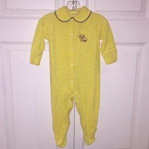 Vintage Zellers Sleeper Terry Cloth Yellow Lion Motif Size Large 21-26 lbs 1980s